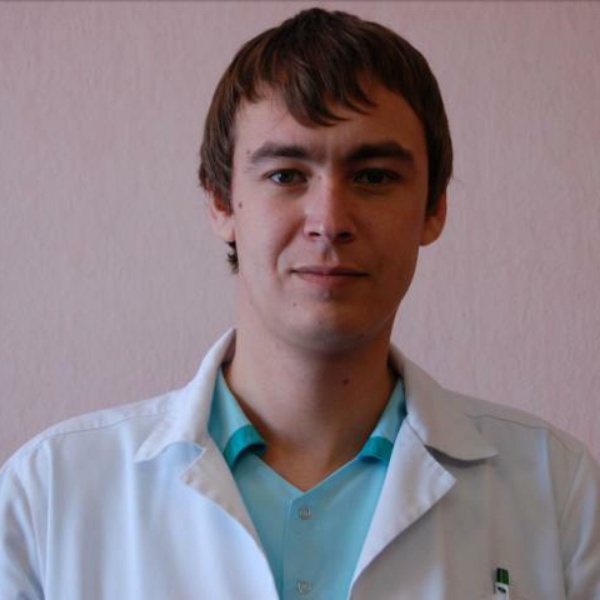 Мясников Дмитрий Владимирович, врач-хирург-онколог