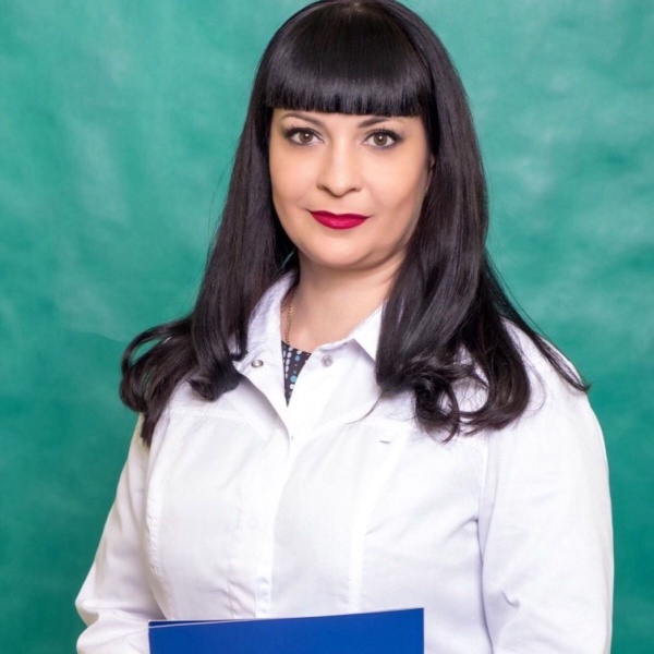 Татаринцева Елена Викторовна, врач дерматовенеролог-косметолог